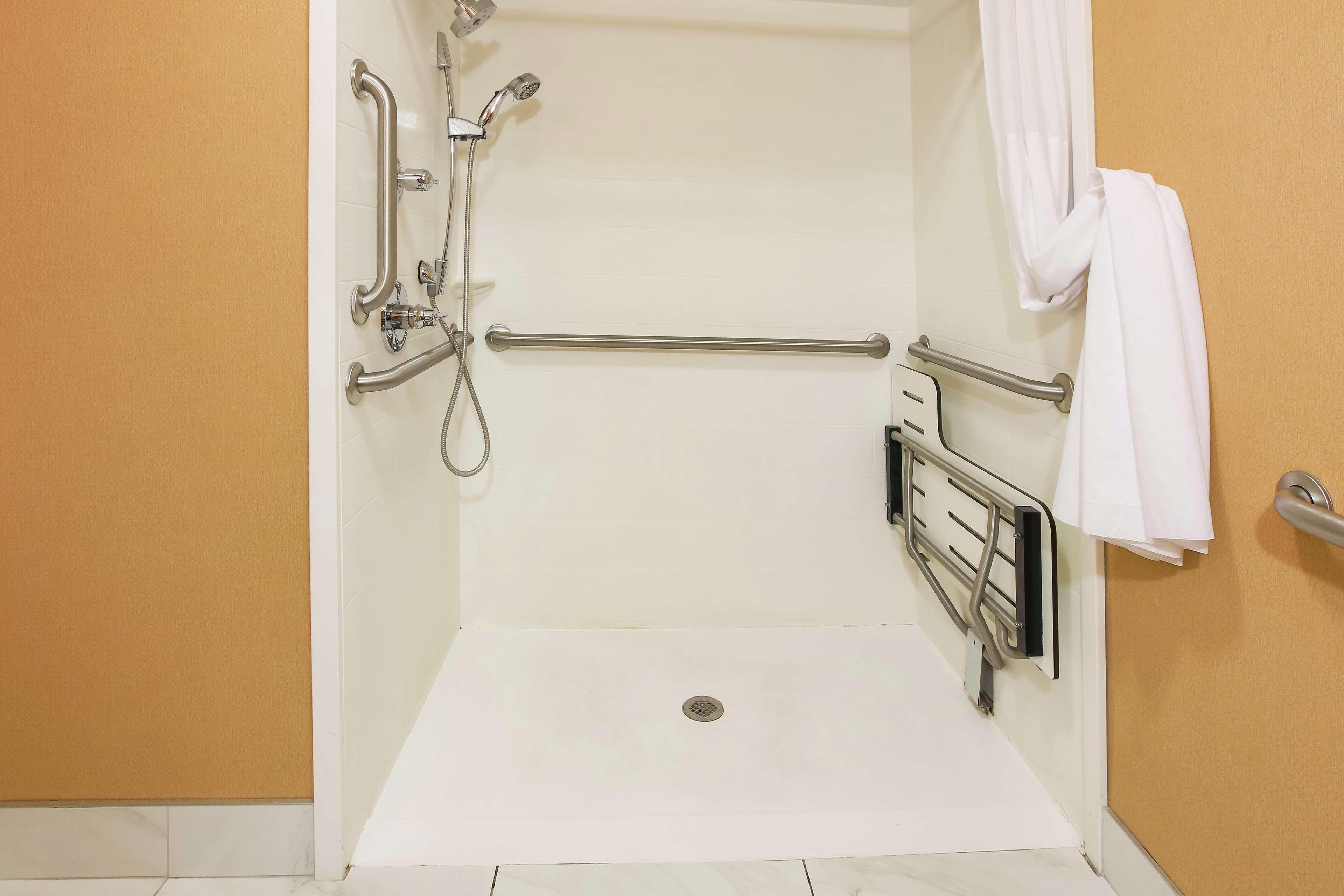 Hampton Inn Elizabethtown Exterior foto